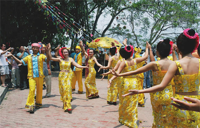 傣族的风土人情是什么 傣族的民俗文化和历史   小刀娱乐网  第3张