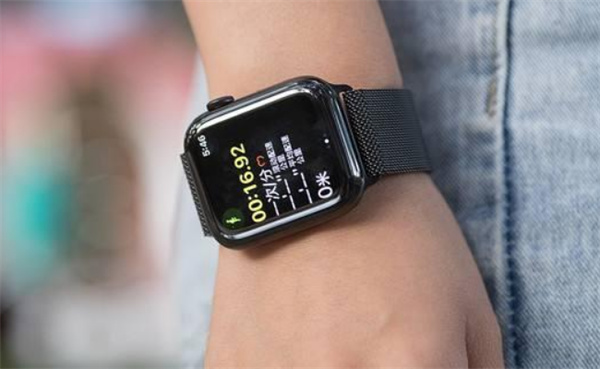 为何带有血氧检测功能的苹果手表在美国遭禁令   小刀娱乐网  第2张